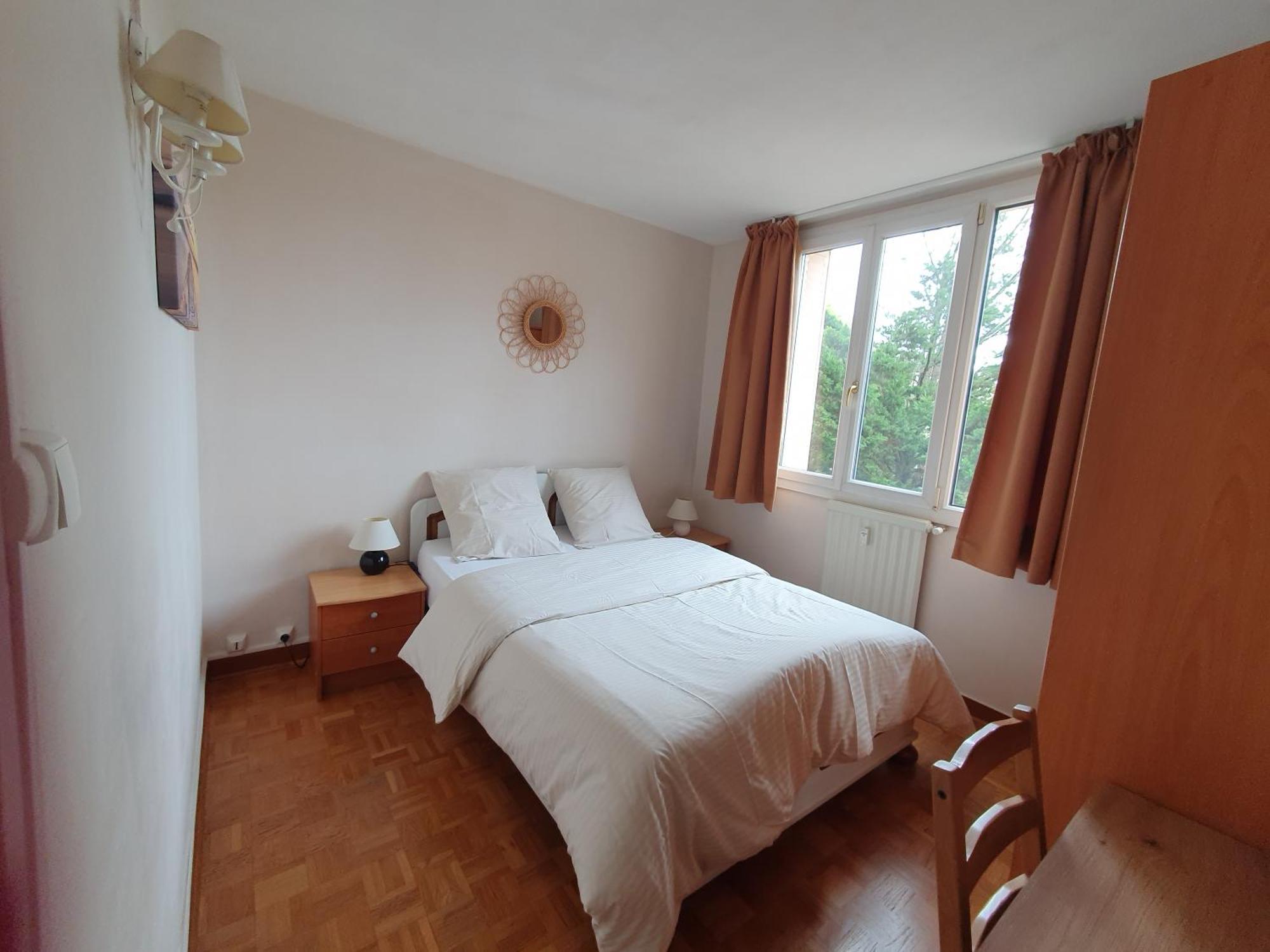 Medipole T2 Avec Un Garage Gratuit Sur Place, 16Min A Centre Ville Lyon En Metro A Вийёрбан Экстерьер фото